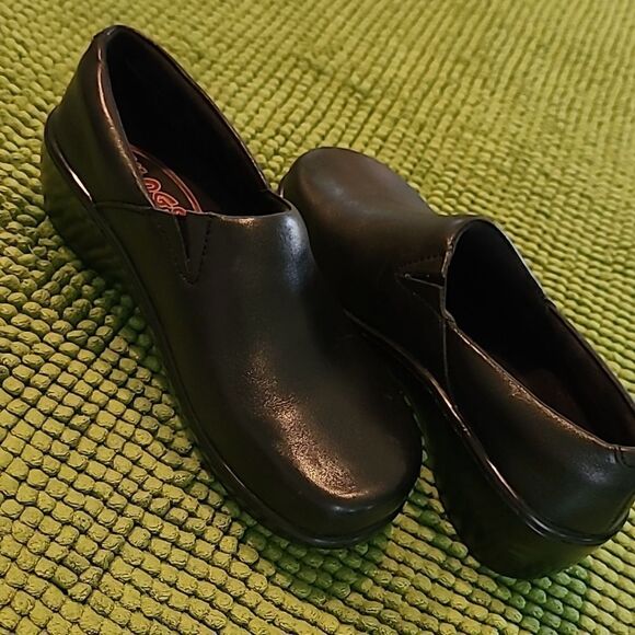 Klogs slip on shoe - Picture 4 of 12